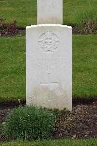 Harrogate (Stonefall) Cemetery - Moore, Robert Kirk